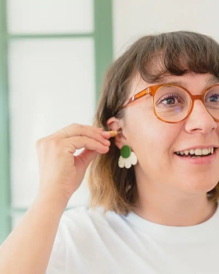 Cure-oreille écologique en inox et en bois