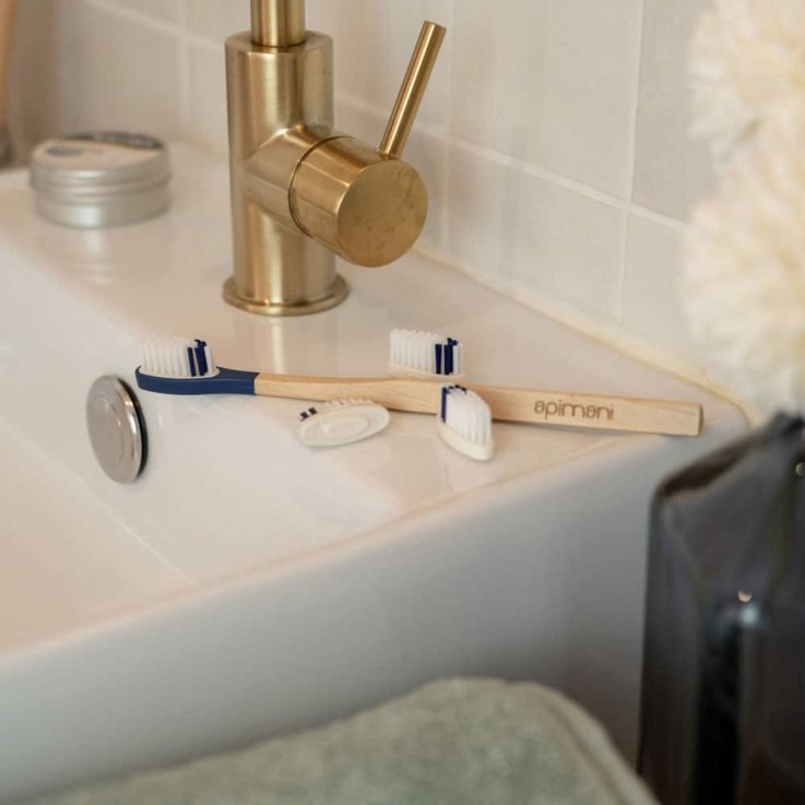 Pack 1 an souple d'une brosse à dents rechargeable en bois