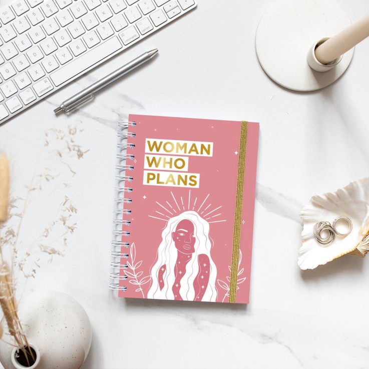 Agenda Semainier Septembre 2025 - Août 2026 Woman Pink