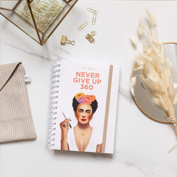 Agenda Journalier Septembre 2025 - Août 2026 Frida Kahlo