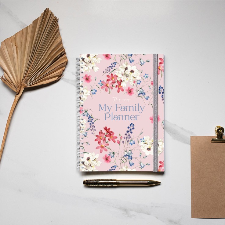 Agenda Familial Septembre 2025 - Août 2026 Pinky Blossom