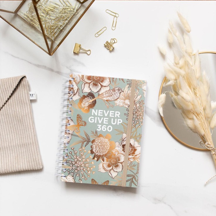 Agenda Journalier Non Daté Golden Bird