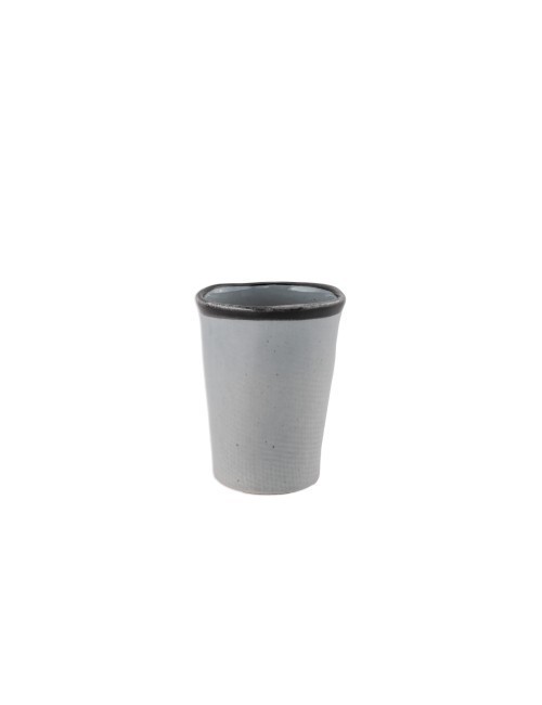 Tasse moyenne Enno en grès