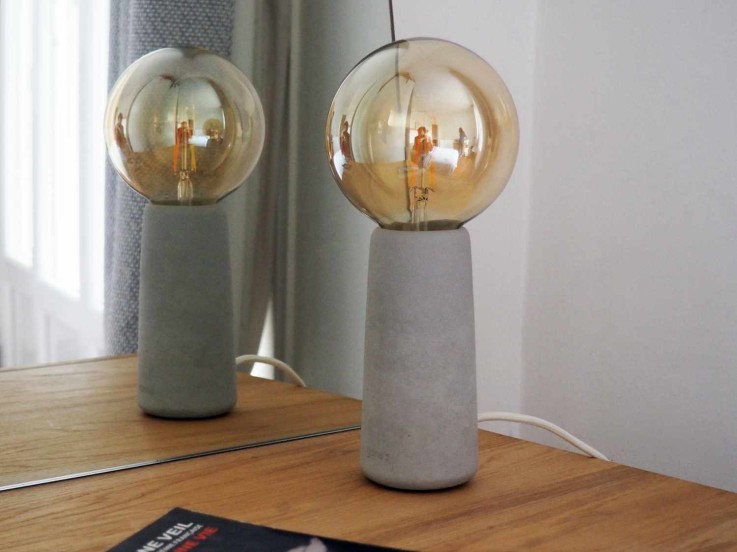 Lampe à poser béton et marque-page Phare + Bicoque style Edison