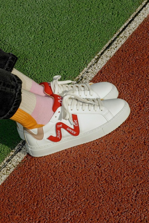 Accessoires Baskets Straps Message "Pas besoin de talons pour être à la hauteur"