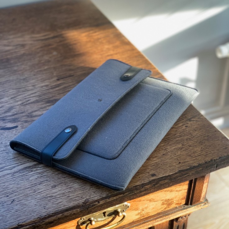 Pochette d'ordinateur Matière upcyclée
