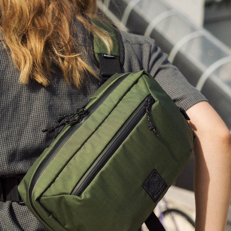 Sacoche Kernel Vert Forêt Matière upcyclée