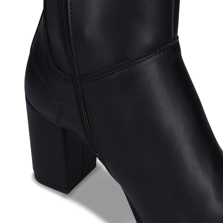 CIRCE Black