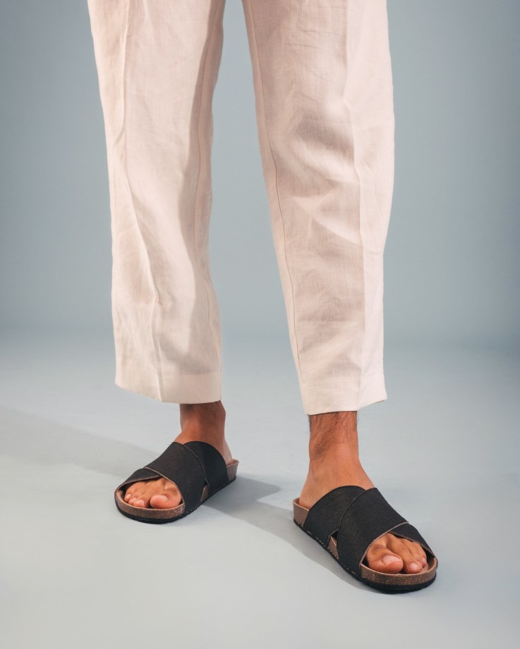 TUPAI Black