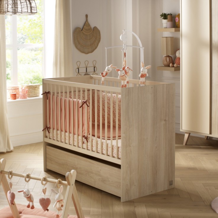 Chambre bébé Mélinée : Lit évolutif et Commode à langer 3 tiroirs