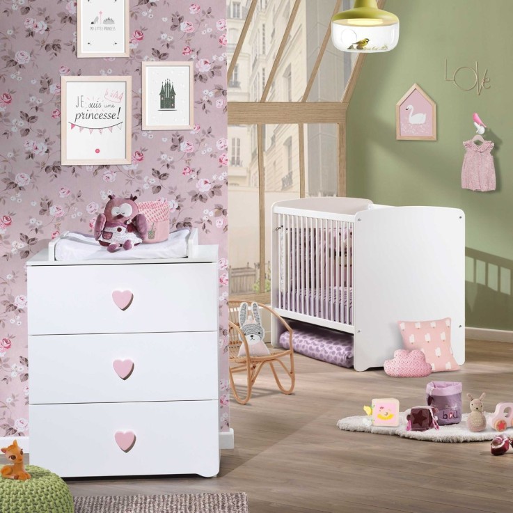 Chambre complète bébé avec lit et commode à langer