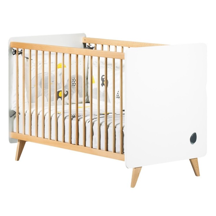 Lit bébé à barreaux