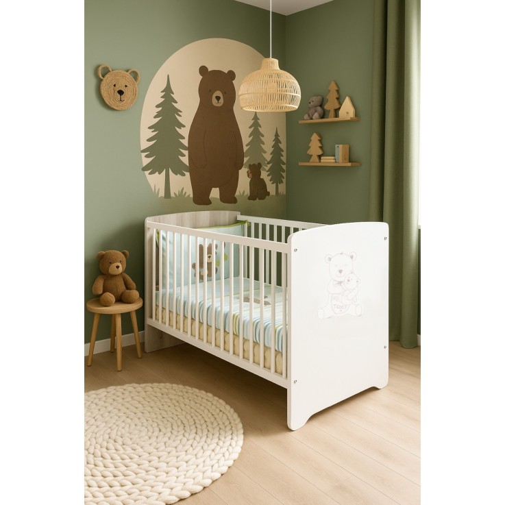 Lit bébé à barreaux en bois