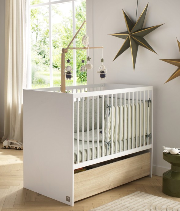 Lit bébé 120x60 à barreaux...