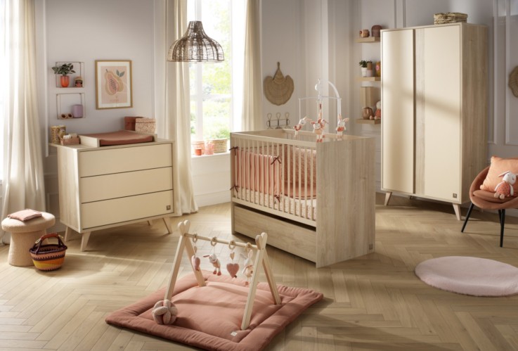 Lit bébé 120x60 évolutif en 90x190 avec têtes panneaux imitation bois