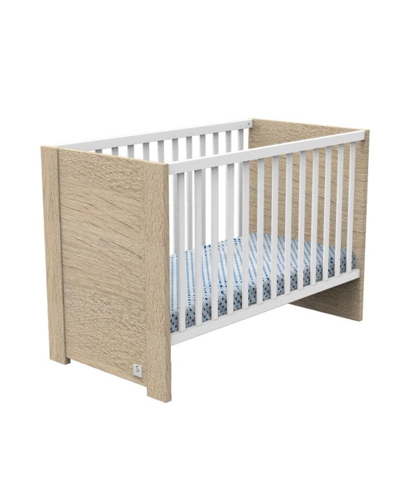 Lit bébé à barreaux