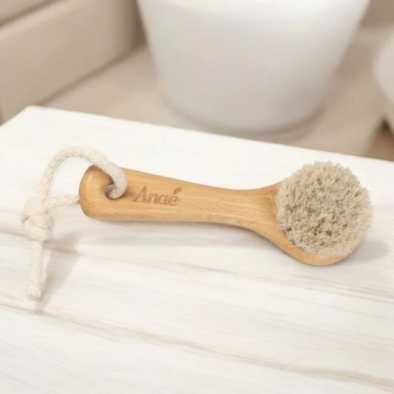 Brosse visage : nettoyage et massage