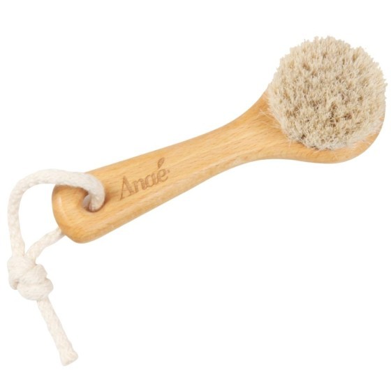 Brosse visage : nettoyage et massage