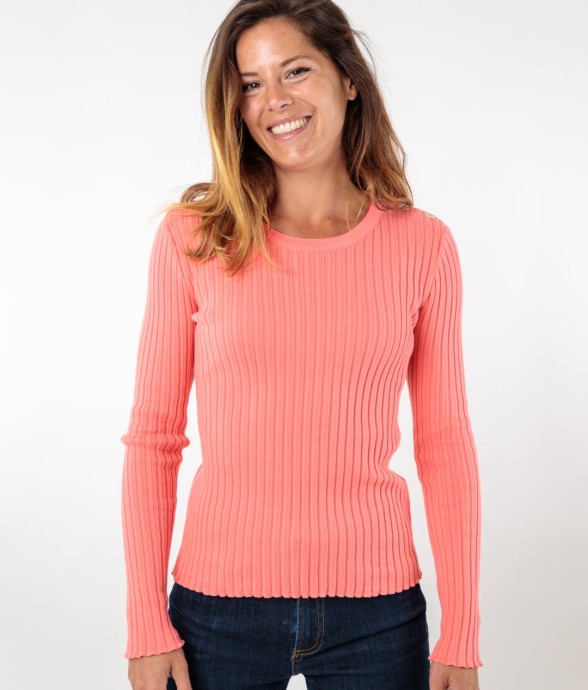 Pull col rond Anne finition...
