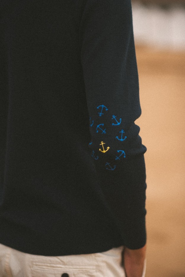 Pull marin uni coudières ancres Klasel laine mérinos