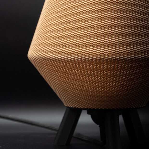 Lampe design Ruby / Bois tressé / 27cm