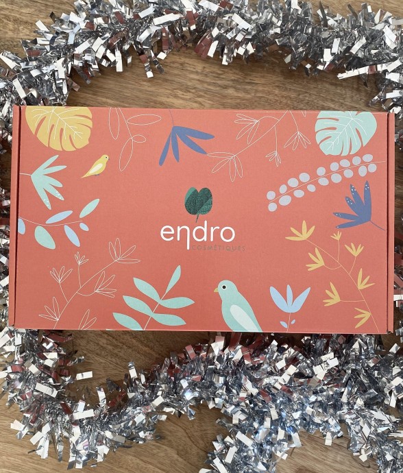 Grand coffret cadeau à...