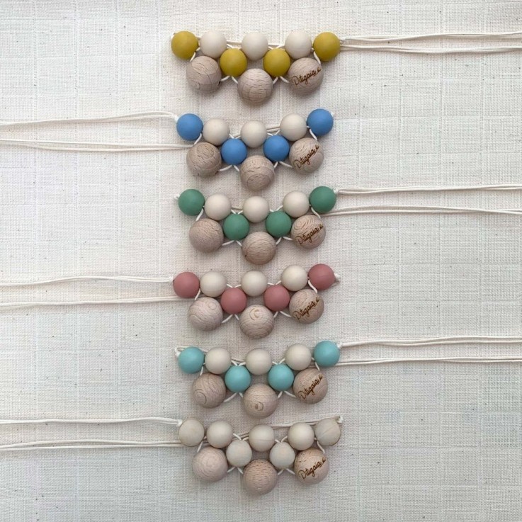 Collier de portage et d'allaitement en silicone et bois de hêtre naturel