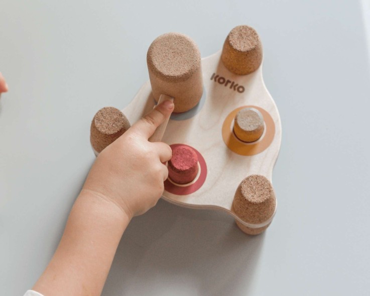 Set coffret de 20 blocs de construction avec 1 banc à marteler en liège