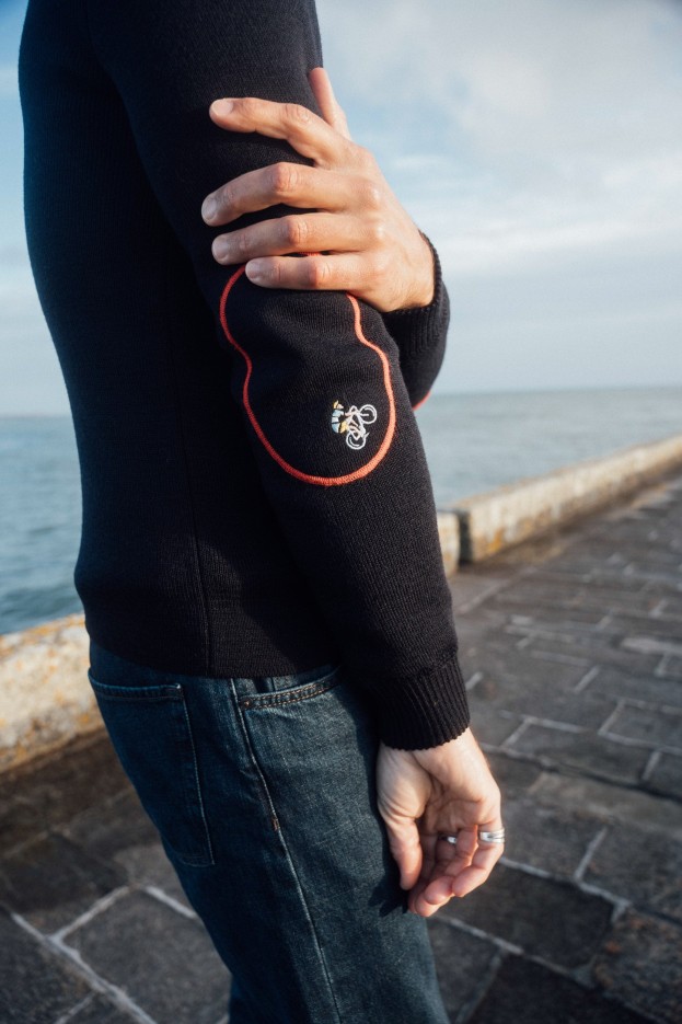 Pull marin Loum laine vierge