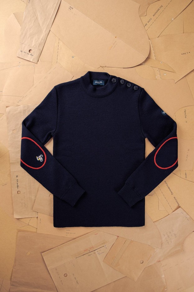 Pull marin Loum laine vierge