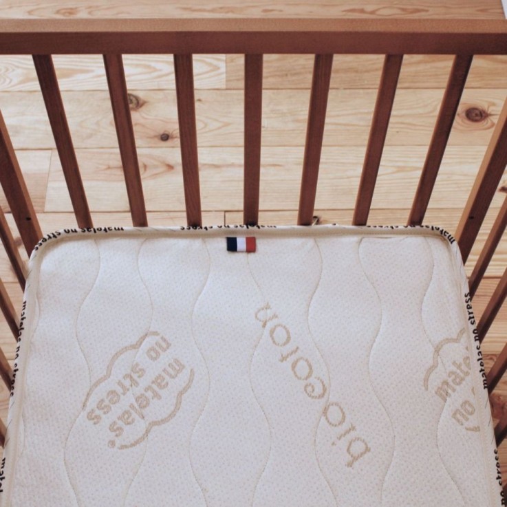 Matelas bébé coco et latex enveloppe bio coton