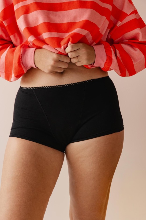 Shorty Menstruel - Flux Nuit Gots Pirate Black