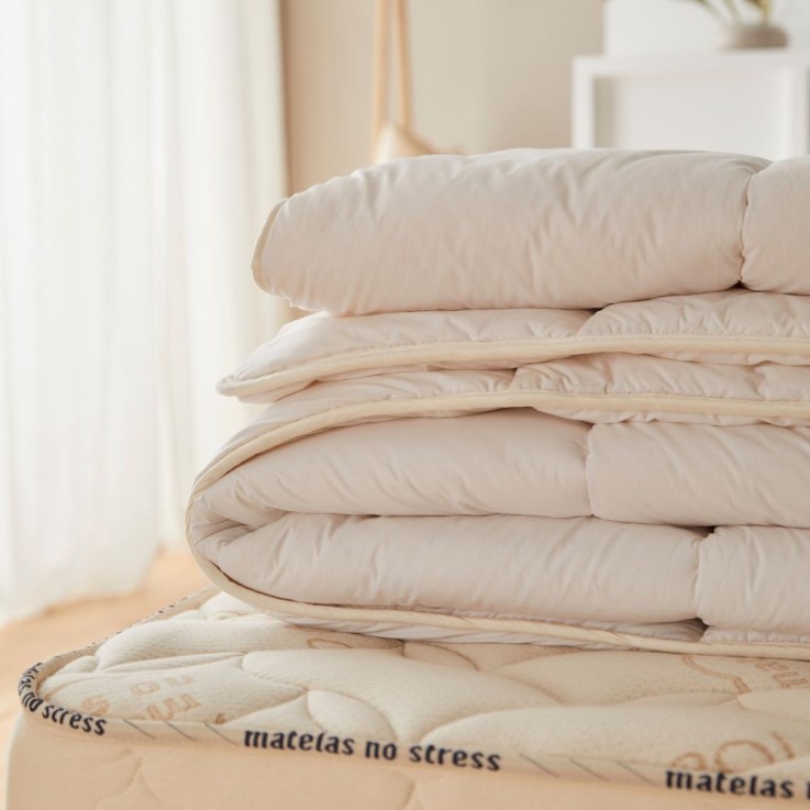 Couette naturelle en laine 4 saisons