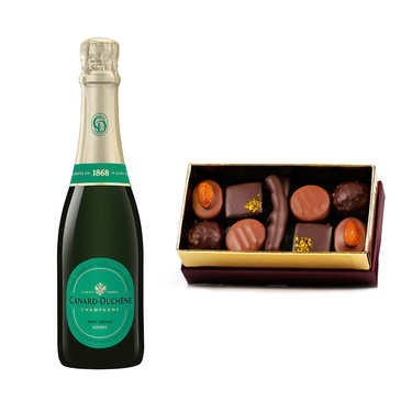 Assortiment de chocolats et Champagne Canard Duchêne en demi-bouteille