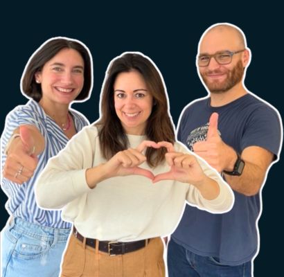 L'équipe Slood, pouces levés et cœur avec les mains